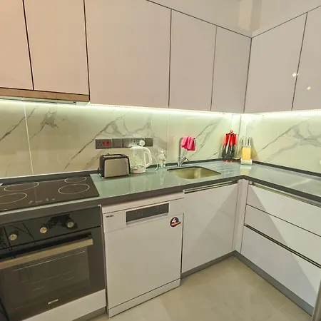 Apartman Fabius 12 Caesars & *