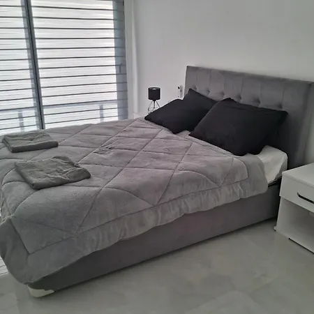 Apartman Fabius 12 Caesars &